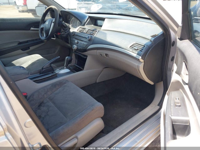 45419818 :رقم المزاد ، 1HGCP2F35BA079444 vin ، 2011 Honda Accord 2.4 Lx مزاد بيع