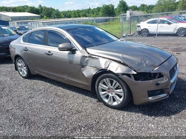 Продажа на аукционе авто 2017 Jaguar Xf 35t Premium, vin: SAJBD4BV5HCY35679, номер лота: 45419821