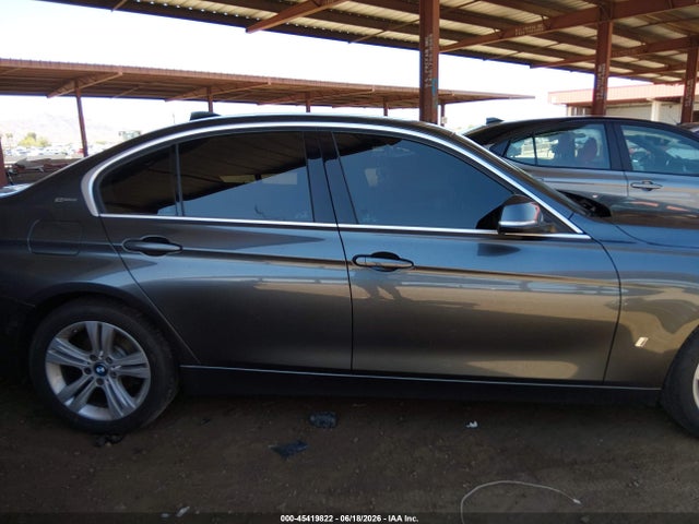45419822 :رقم المزاد ، WBA8E1C59JA762785 vin ، 2018 Bmw 330e Iperformance مزاد بيع