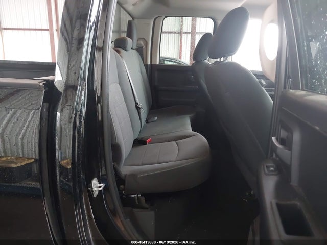 Продаж на аукціоні авто 2022 Ram 1500 Classic Tradesman  4x4 6'4 Box, vin: 1C6RR7FGXNS158892, номер лоту: 45419880