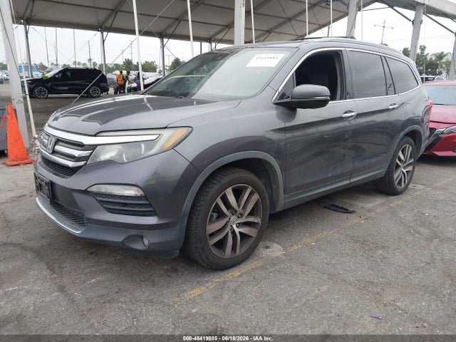 Honda Pilot Touring 2017 5FNYF5H99HB045579 Image 2