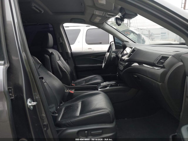 Honda Pilot Touring 2017 5FNYF5H99HB045579 Image 5