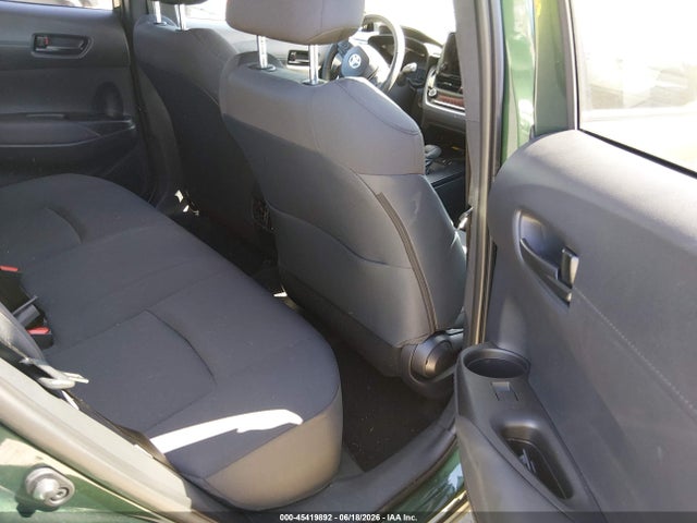 7MUCAABG7TV157008 Toyota Corolla Cross Le