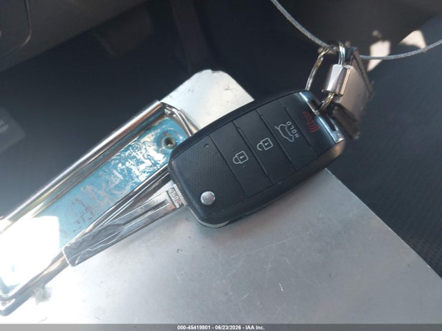 Продажа на аукционе авто 2015 Kia Sorento Lx, vin: 5XYKT3A6XFG592188, номер лота: 45419901