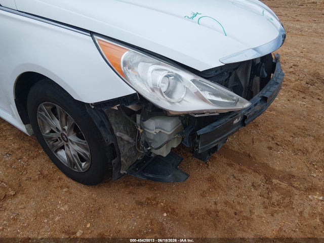 Продажа на аукционе авто 2014 Hyundai Sonata Gls, vin: 5NPEB4AC0EH878733, номер лота: 45420013