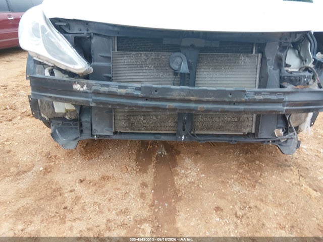 Продажа на аукционе авто 2014 Hyundai Sonata Gls, vin: 5NPEB4AC0EH878733, номер лота: 45420013