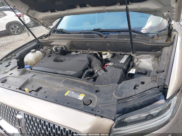 Lincoln Nautilus Standard 2020 2LMPJ6J90LBL35144 Image 10