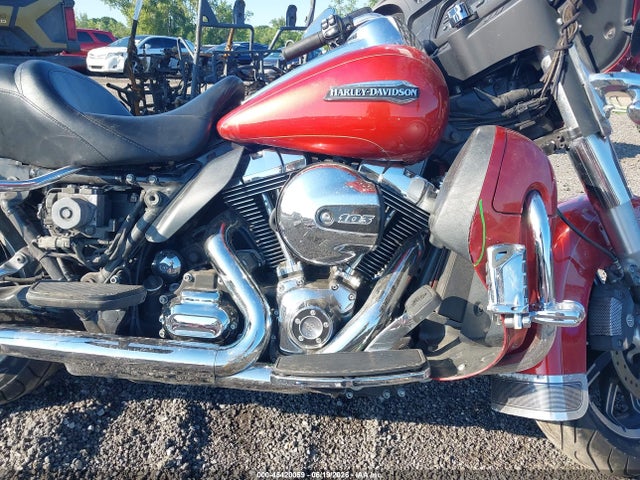 Harley-Davidson Flhtcu Ultra Classic Electra Gld 2014 1HD1FCM15EB603561 Image 8