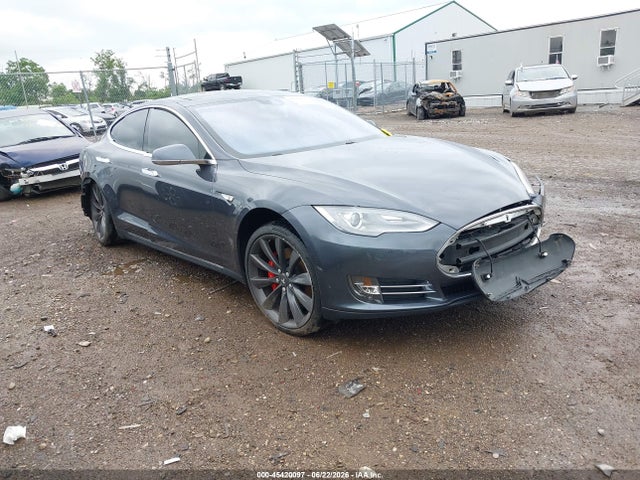 Aukcja sprzedaży 2015 Tesla Model S 70d/85d/p85d, vin: 5YJSA1H22FFP79901, numer aukcji: 45420097