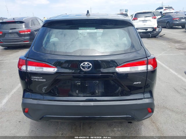 2024 Toyota Corolla Cross L მანქანა იყიდება აუქციონზე, vin: 7MUAAABG9RV109770, აუქციონის ნომერი: 45420118