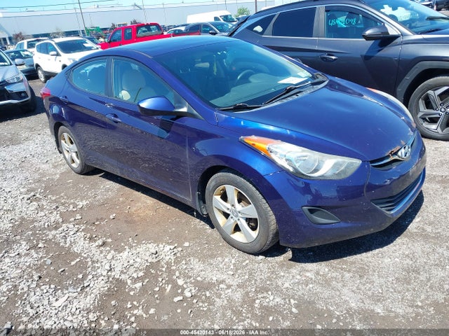 45420143 :رقم المزاد ، 5NPDH4AE0DH374077 vin ، 2013 Hyundai Elantra Gls مزاد بيع