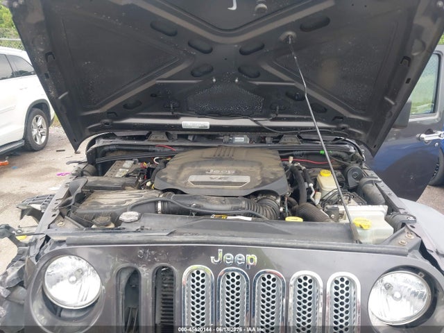 45420144 :رقم المزاد ، 1C4BJWDG5GL250665 vin ، 2016 Jeep Wrangler Unlimited Sport مزاد بيع