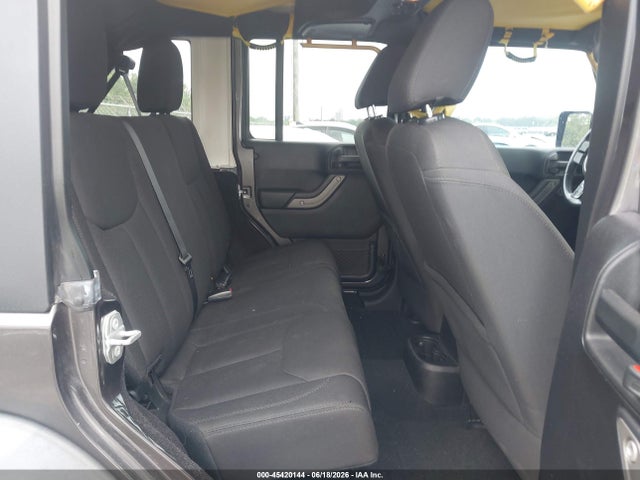 45420144 :رقم المزاد ، 1C4BJWDG5GL250665 vin ، 2016 Jeep Wrangler Unlimited Sport مزاد بيع