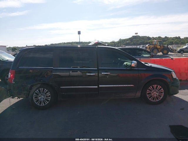 45420191 :رقم المزاد ، 2C4RC1CG4DR572522 vin ، 2013 Chrysler Town & Country Touring-l مزاد بيع