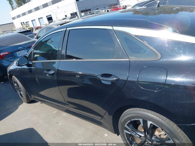 5XXG64J25MG006627 KIA K5 Gt-line