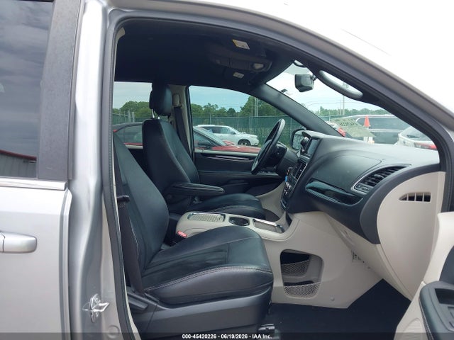 Dodge Grand Caravan Sxt 2017 2C4RDGCG0HR691139 Image 5
