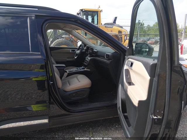 Ford EXPLORER XLT 2023 1FMSK7DH6PGB29420 Image 5