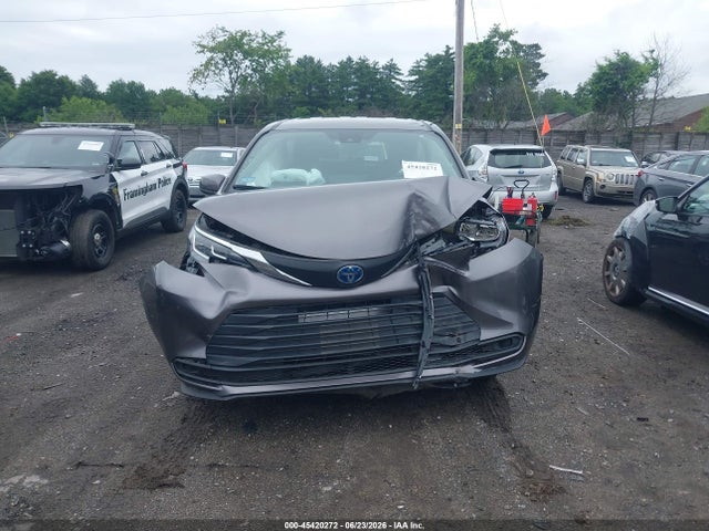 Toyota SIENNA LE 2021 5TDKRKECXMS056544 Image 12