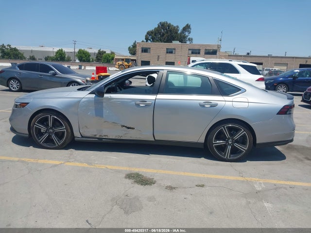1HGCY2F57SA060814 Honda Accord Hybrid Sport