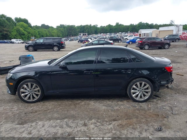 Audi A4 PREMIUM 2017 WAUGNAF47HN015896 Image 14