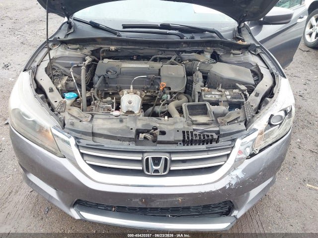 45420357 :رقم المزاد ، 1HGCR2F30FA267028 vin ، 2015 Honda Accord Lx مزاد بيع
