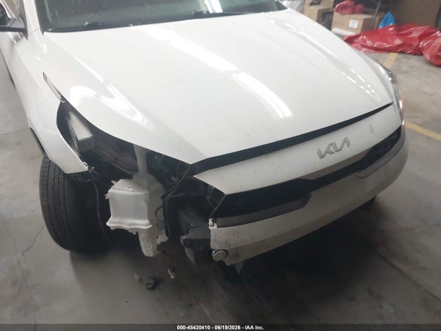 KIA FORTE LX 2024 3KPF24AD2RE750551 Image 6