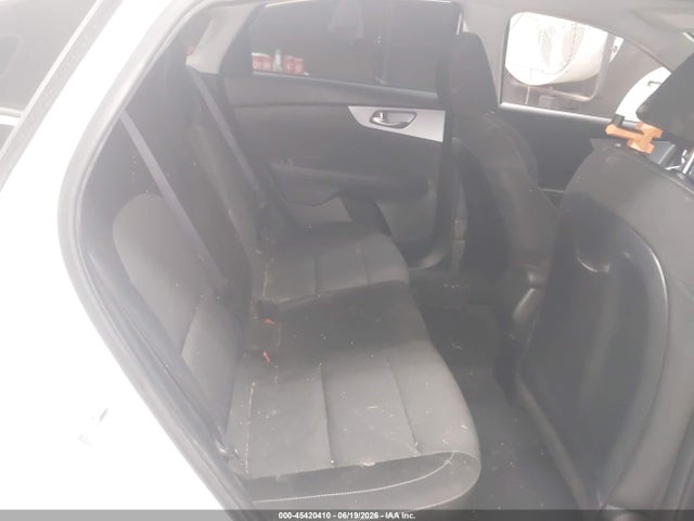 KIA FORTE LX 2024 3KPF24AD2RE750551 Image 8