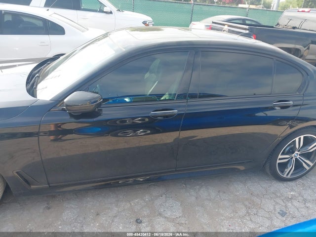 WBA7E2C58GG548085 BMW 740I