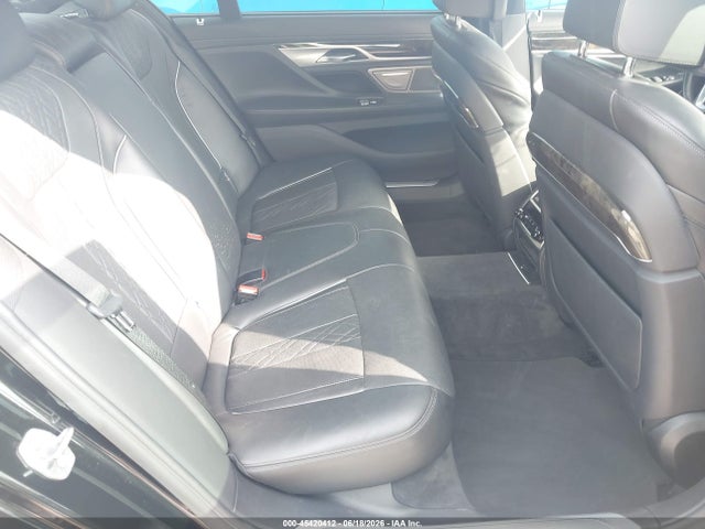 WBA7E2C58GG548085 BMW 740I