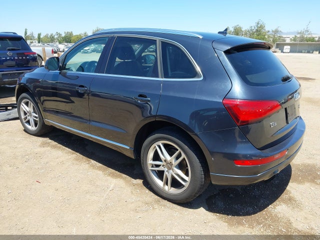 WA1LFAFP1EA041156 Audi Q5 2.0t Premium