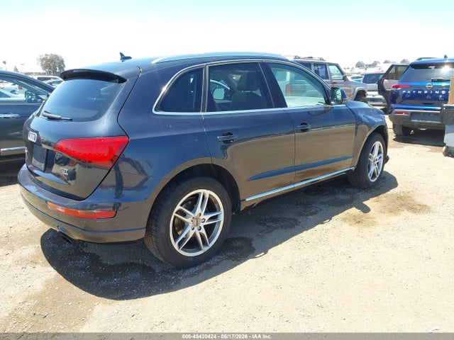 WA1LFAFP1EA041156 Audi Q5 2.0t Premium