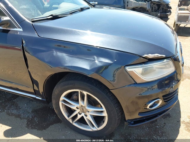 WA1LFAFP1EA041156 Audi Q5 2.0t Premium