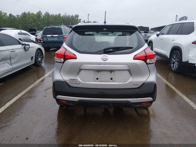 Nissan KICKS SR 2018 3N1CP5CU1JL507629 Image 16