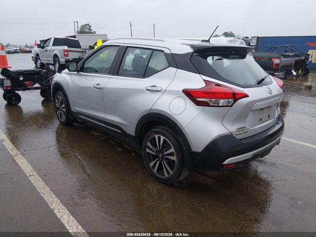 Nissan KICKS SR 2018 3N1CP5CU1JL507629 Image 3