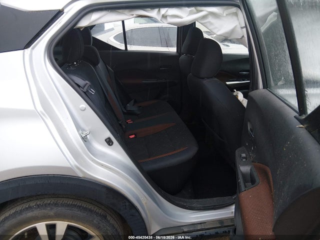 Nissan KICKS SR 2018 3N1CP5CU1JL507629 Image 8