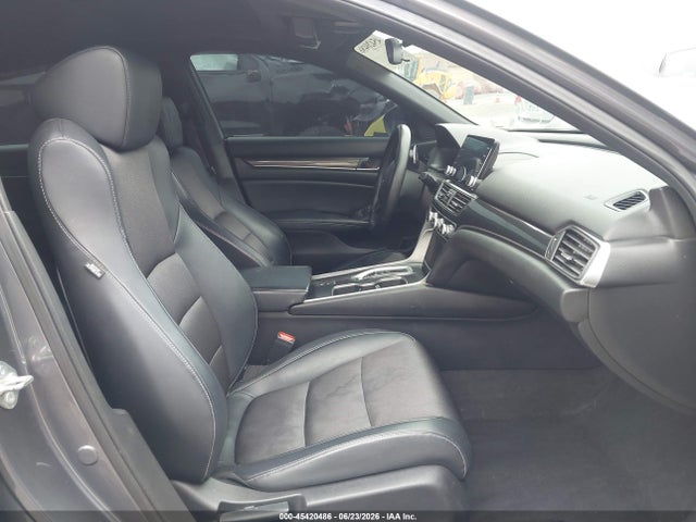 1HGCV2F31JA012246 Honda Accord Sport 2.0t