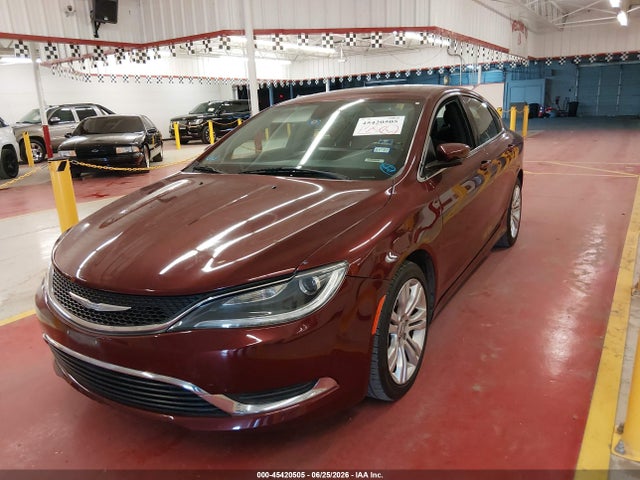Chrysler 200 Limited 2015 1C3CCCAB5FN555421 Image 2