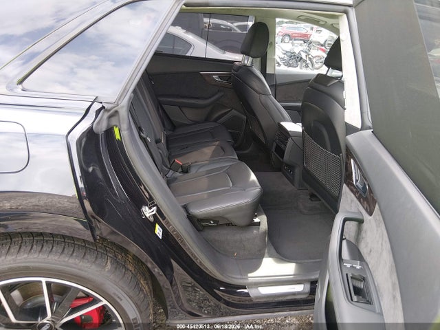 45420513 :رقم المزاد ، WA1FVAF12LD027127 vin ، 2020 Audi Q8 Prestige 55 Tfsi Quattro Tiptronic مزاد بيع