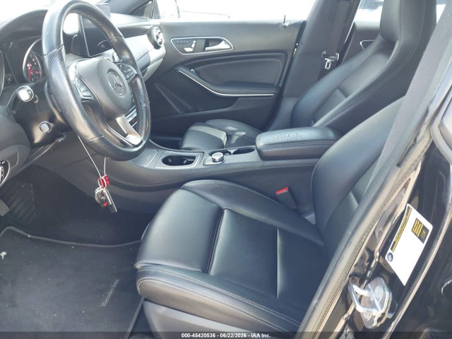 WDDSJ4EB0KN739842 Mercedes-Benz CLA 250
