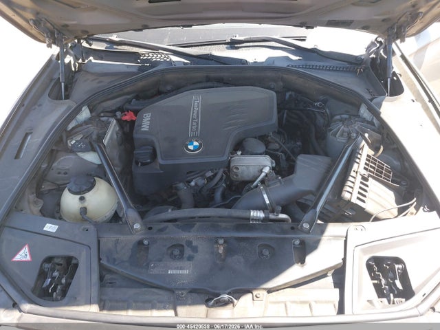 WBA5A7C56ED219626 BMW 528i Xdrive