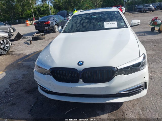 Aukcja sprzedaży 2018 Bmw 530e Xdrive Iperformance, vin: WBAJB1C50JB085663, numer aukcji: 45420586