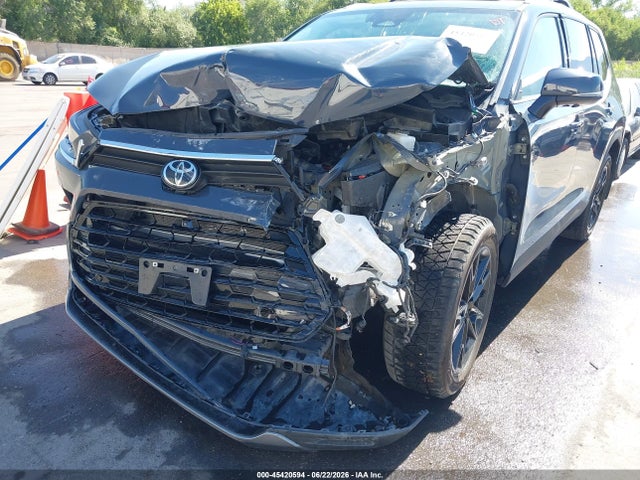 Toyota Grand Highlander Platinum 2024 5TDAAAB56RS068152 Image 6
