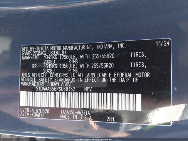 Toyota Grand Highlander Platinum 2024 5TDAAAB56RS068152 Image 9