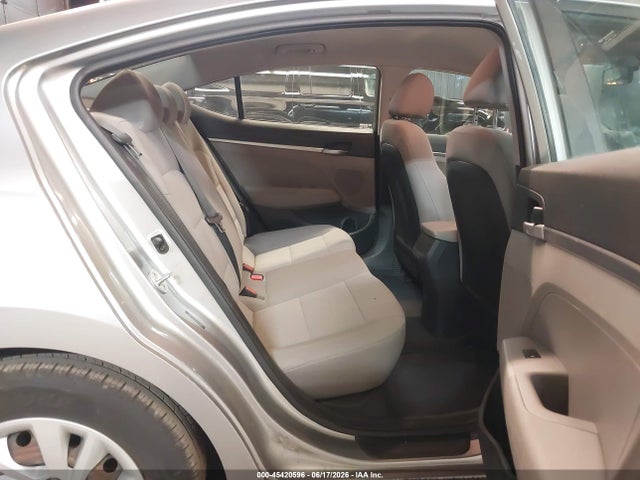 Hyundai ELANTRA SE 2020 5NPD74LF7LH613289 Image 8