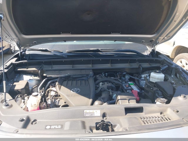 Toyota Highlander Le 2024 5TDKDRAH7RS550067 Image 10