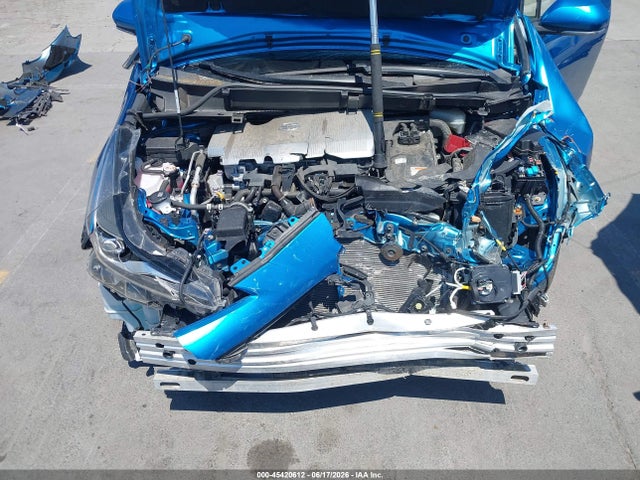 Toyota Prius Limited 2021 JTDKAMFU6M3130179 Image 10