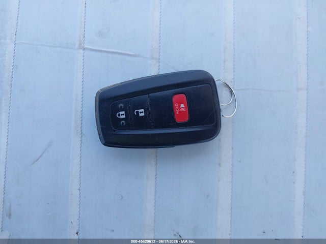 Toyota Prius Limited 2021 JTDKAMFU6M3130179 Image 11
