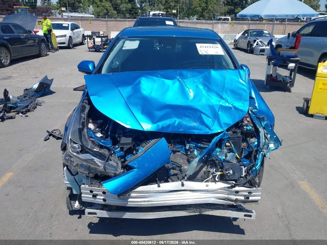 Toyota Prius Limited 2021 JTDKAMFU6M3130179 Image 13