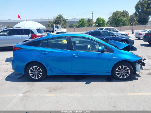 Toyota Prius Limited 2021 JTDKAMFU6M3130179 Image 14