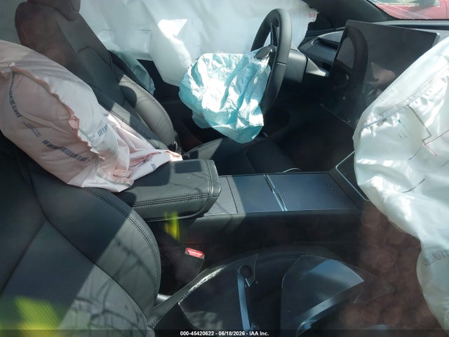 Tesla Model Y 2026 7SAYGDEDXTA690167 Image 5